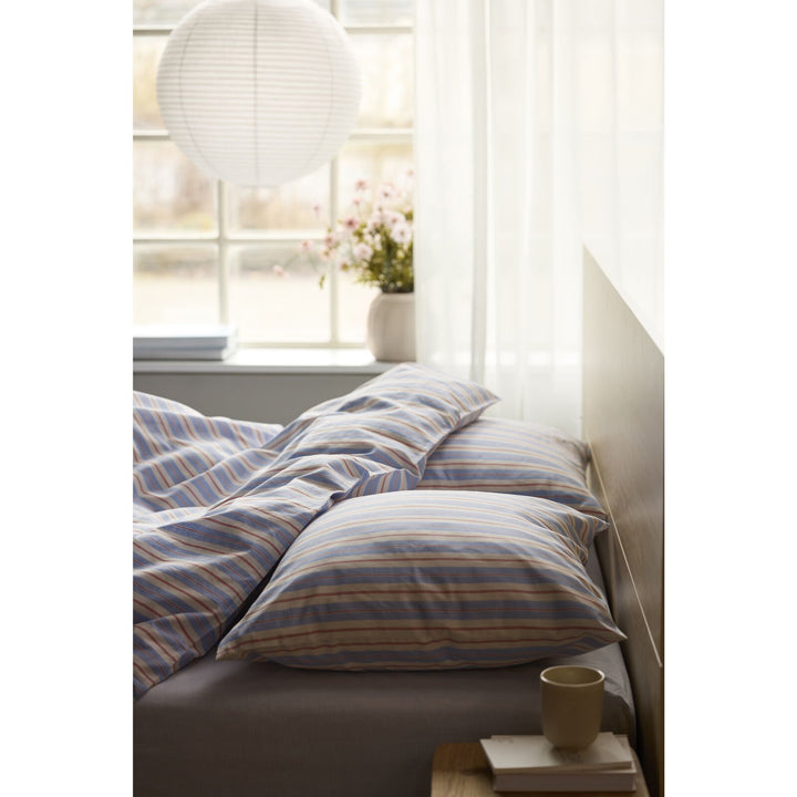 Södahl - Sengetøj 140x200 Flow Sky Blue