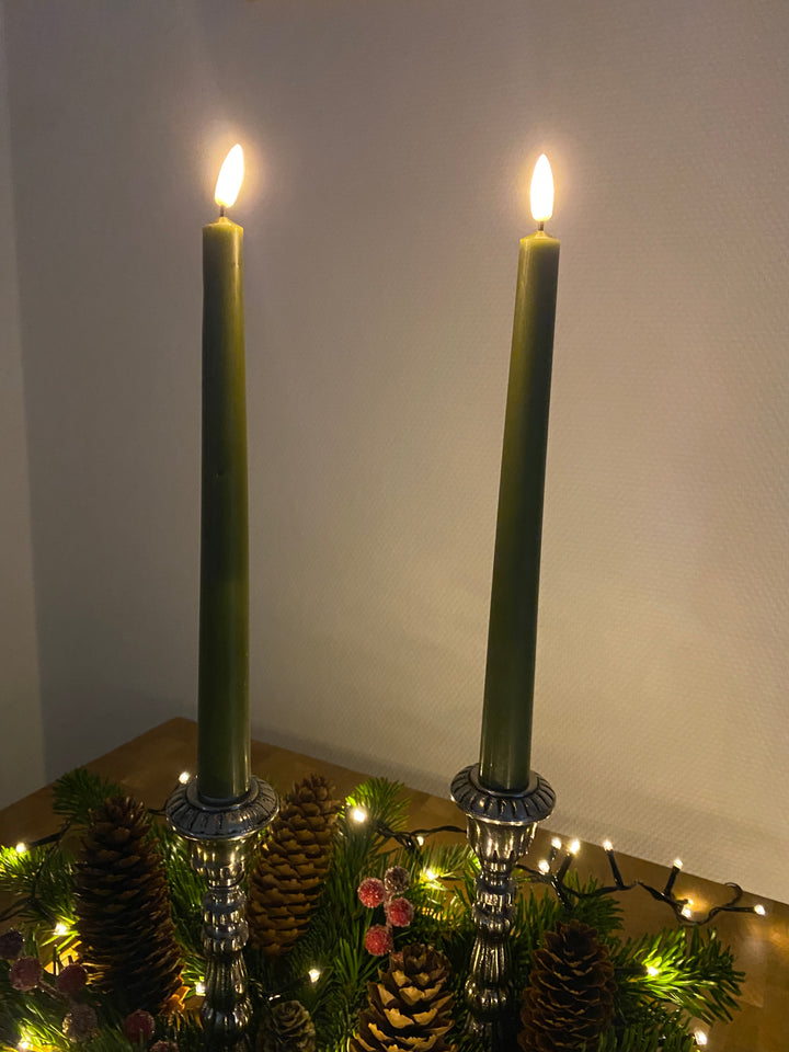 LED stagelys 2 stk. 28 cm - 3D flamme - oliven