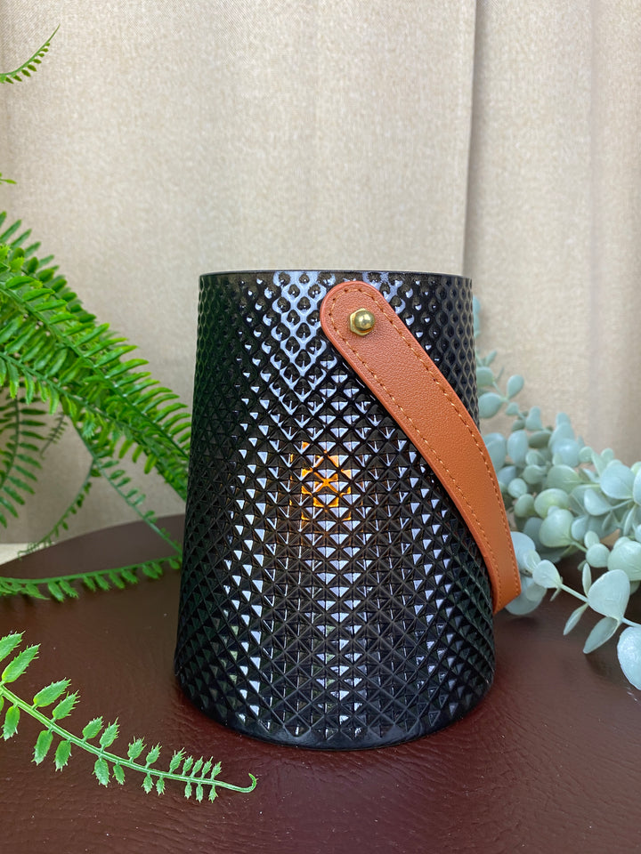 Lysestage med hank Ø13x15 cm - i grå