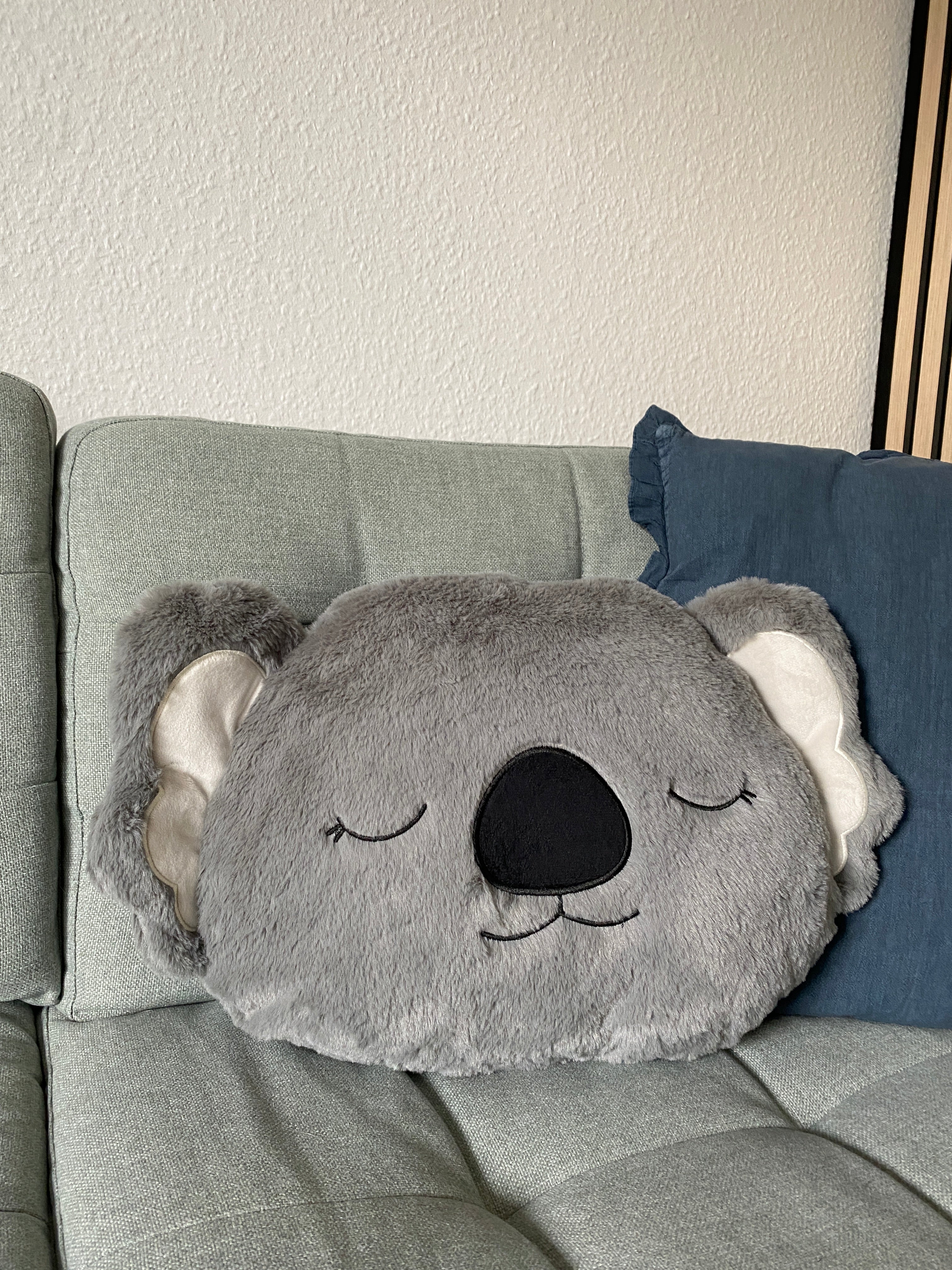 Pude med fyld 36x34x5 cm polyester koala grå