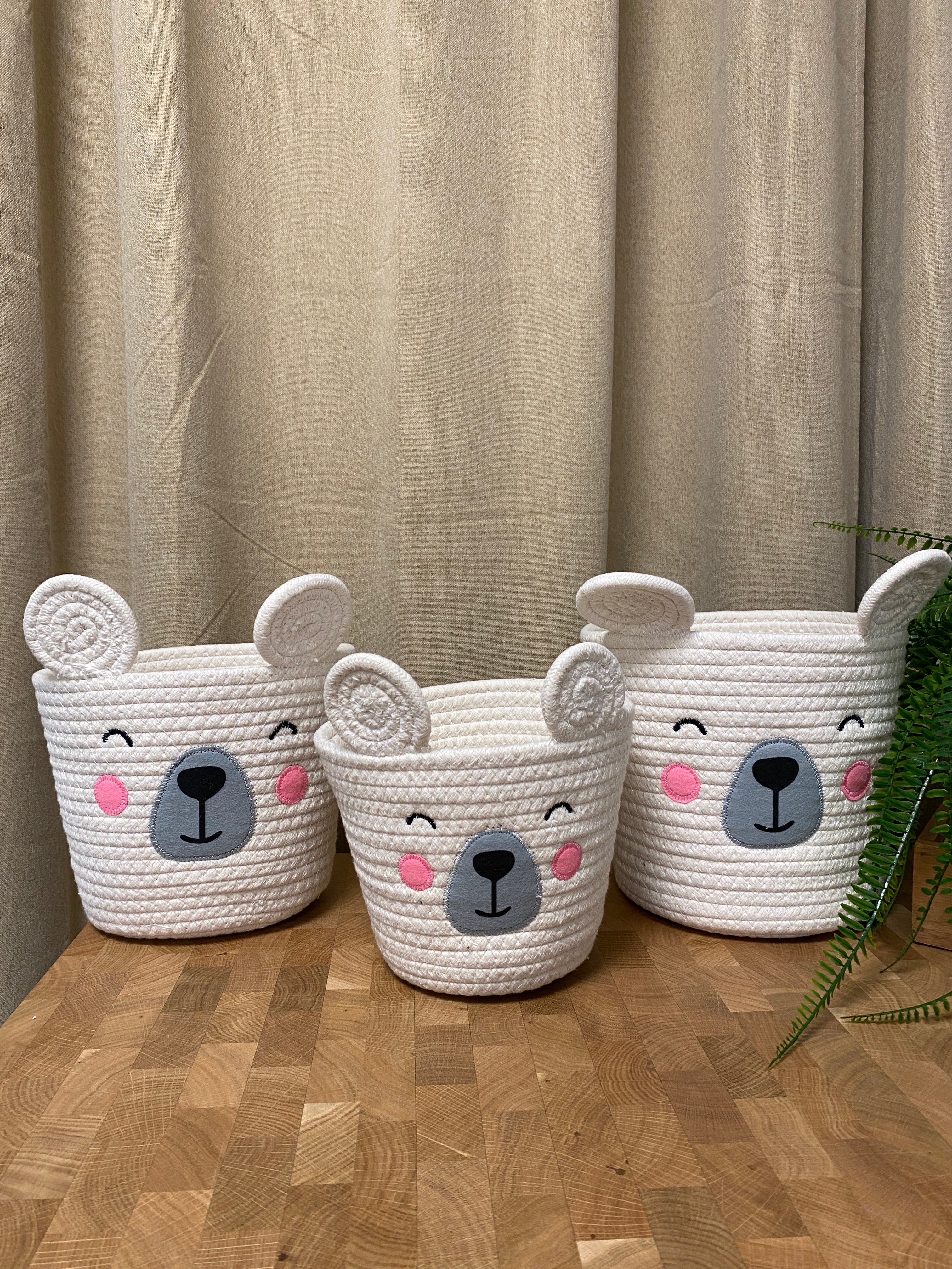 Kurvesæt med ører - 3 dele hvid