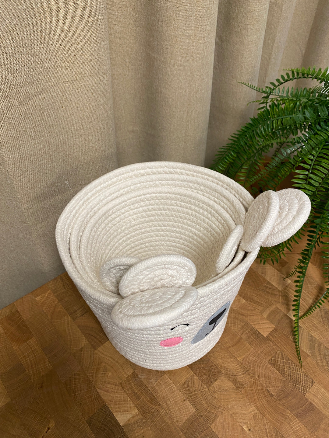 Kurvesæt med ører - 3 dele hvid