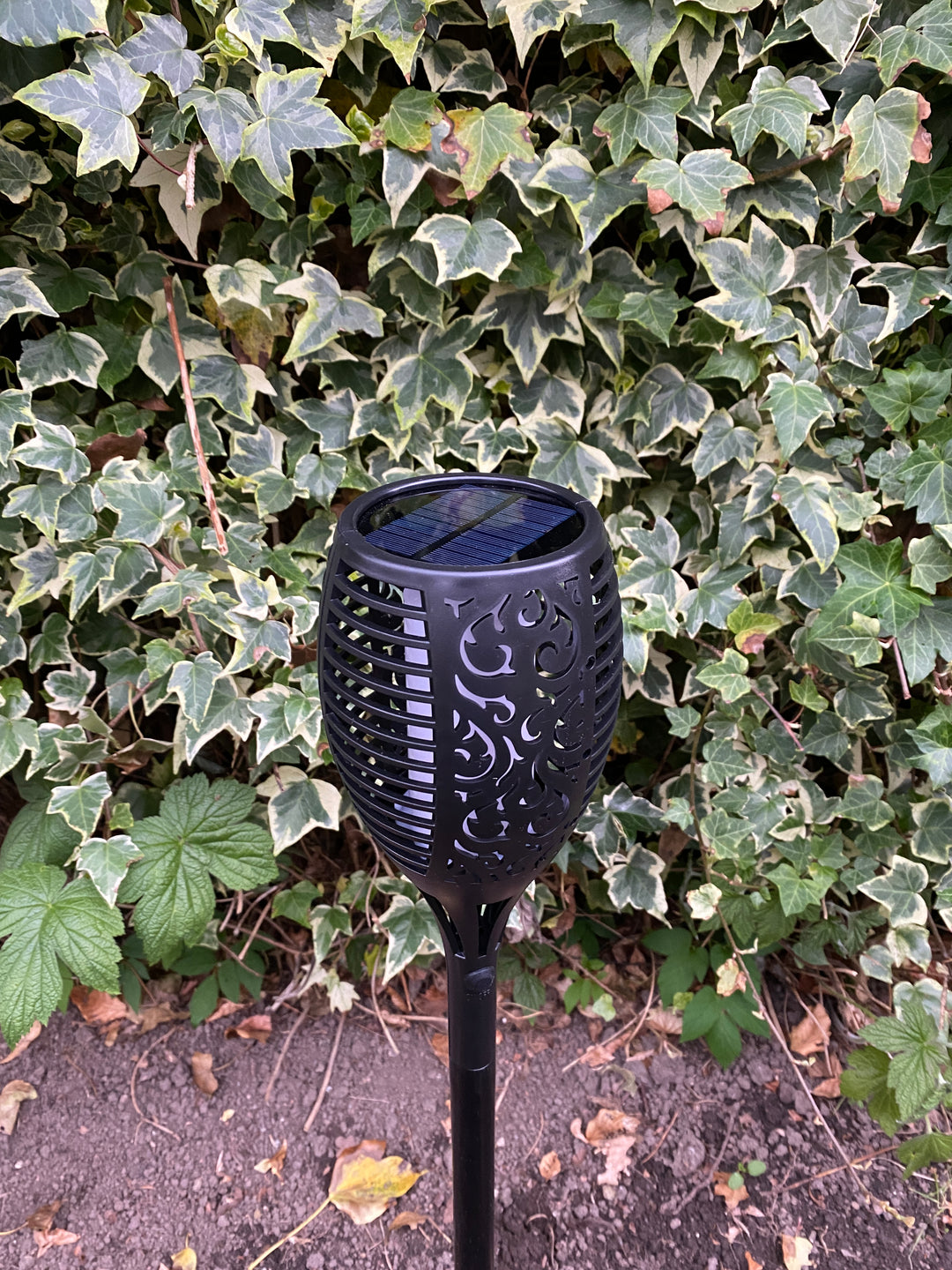 Conzept solcellsficklampa med mönster 58 cm - i svart