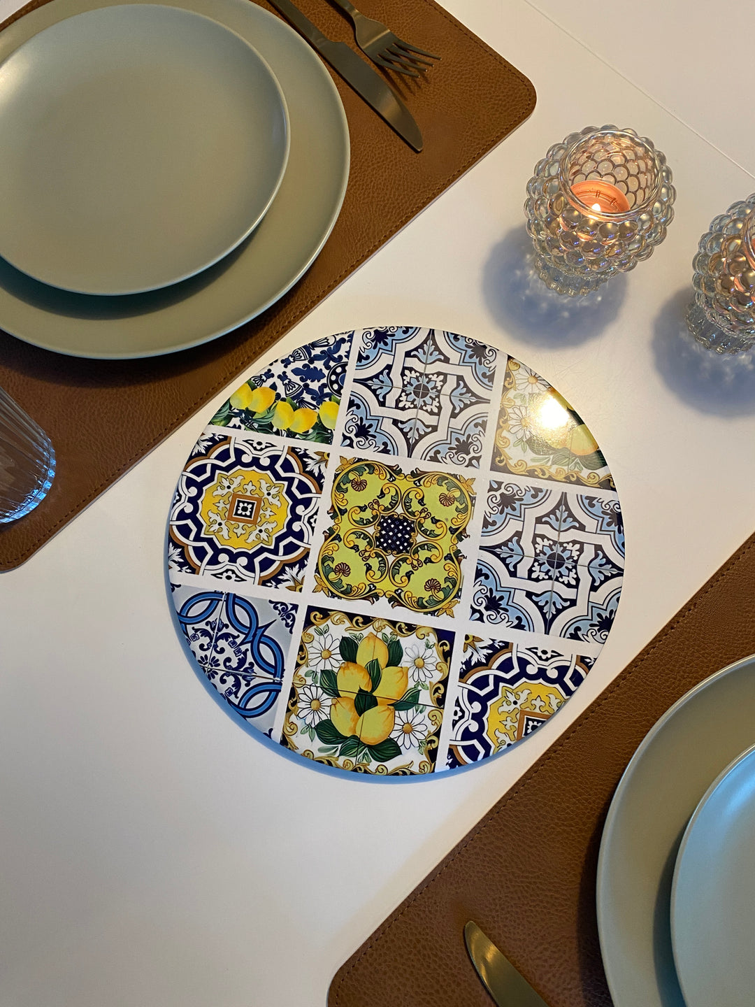 Bordskåner i keramik med kork bund Ø 25 cm - ass motiv