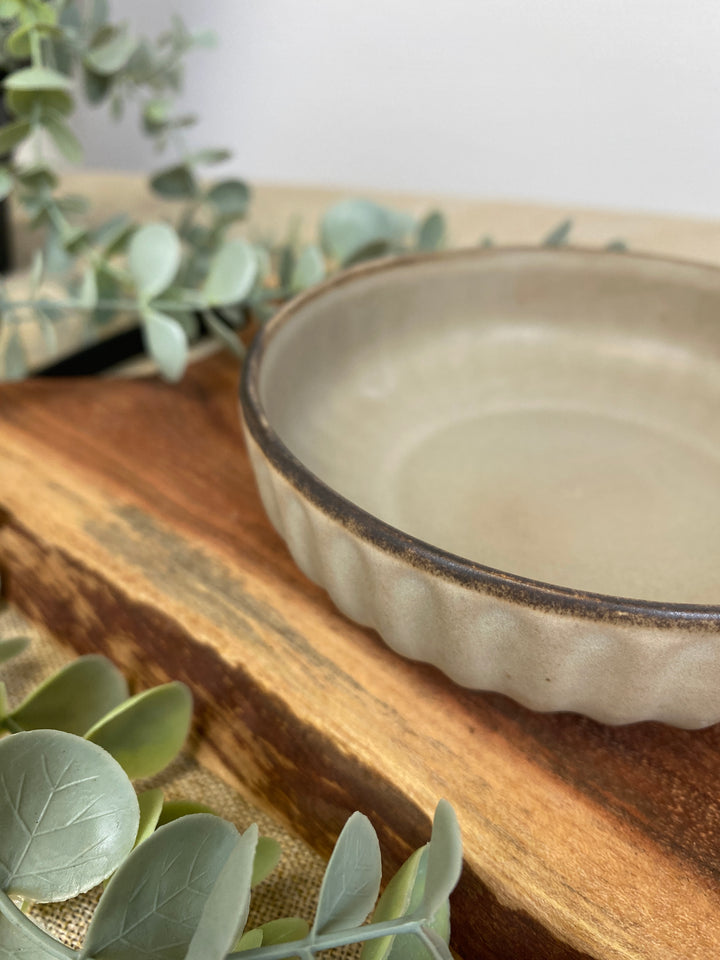 Skål med riller mat brun - Lille