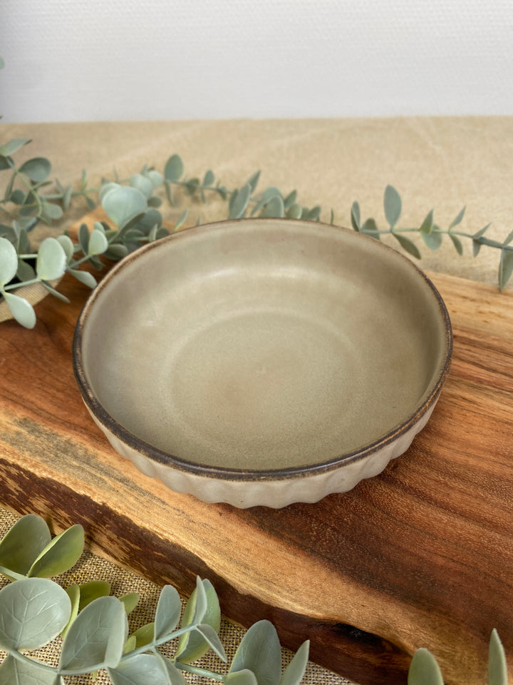 Skål med riller mat brun - Lille