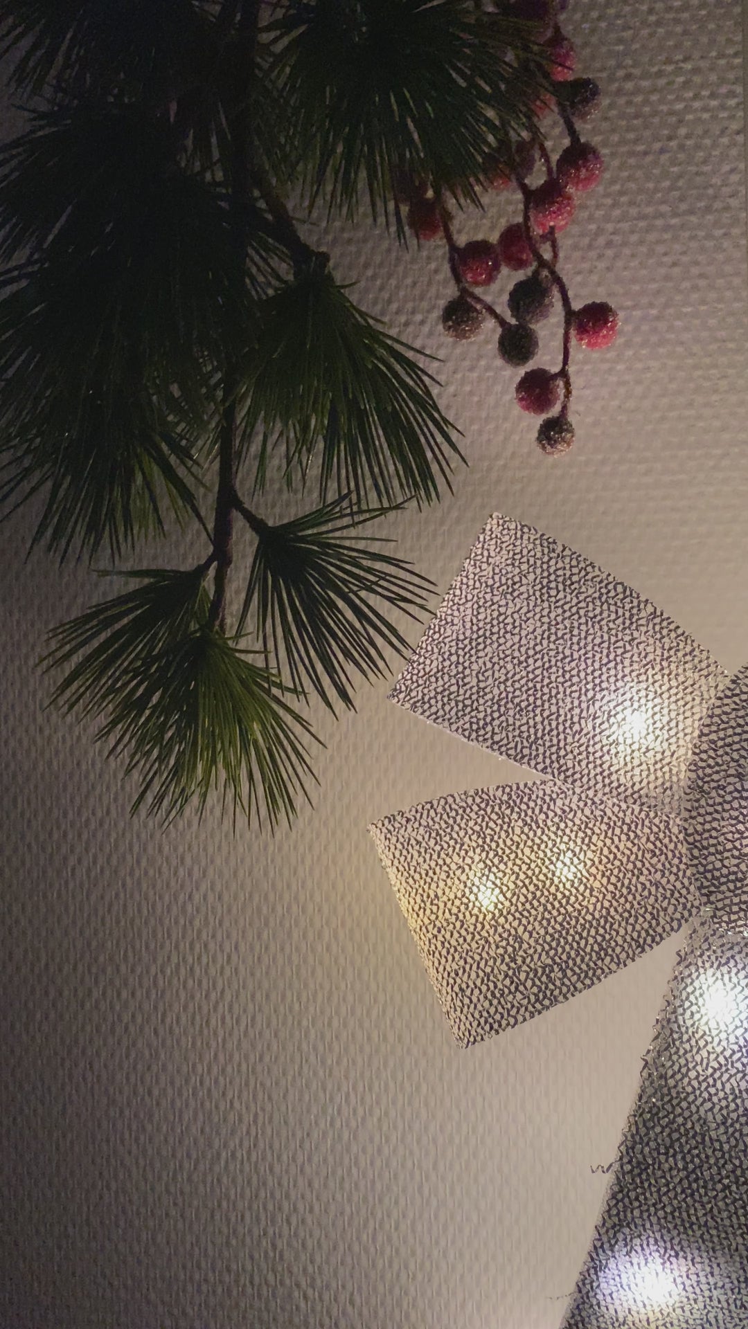 Sirius - Julius sløjfe med LED  - sølv 40 cm