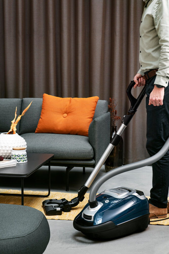 OBH Nordica støvsuger Silence Force + Black (58DB) v 2