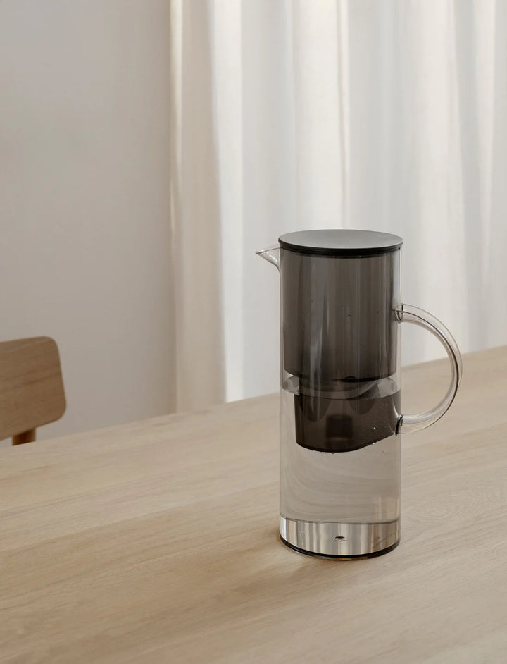Stelton - EM77 vandfilterkande 2 l. smoke
