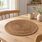 Dækkeserviet rattan Ø38 cm i stuen eller køkkenet