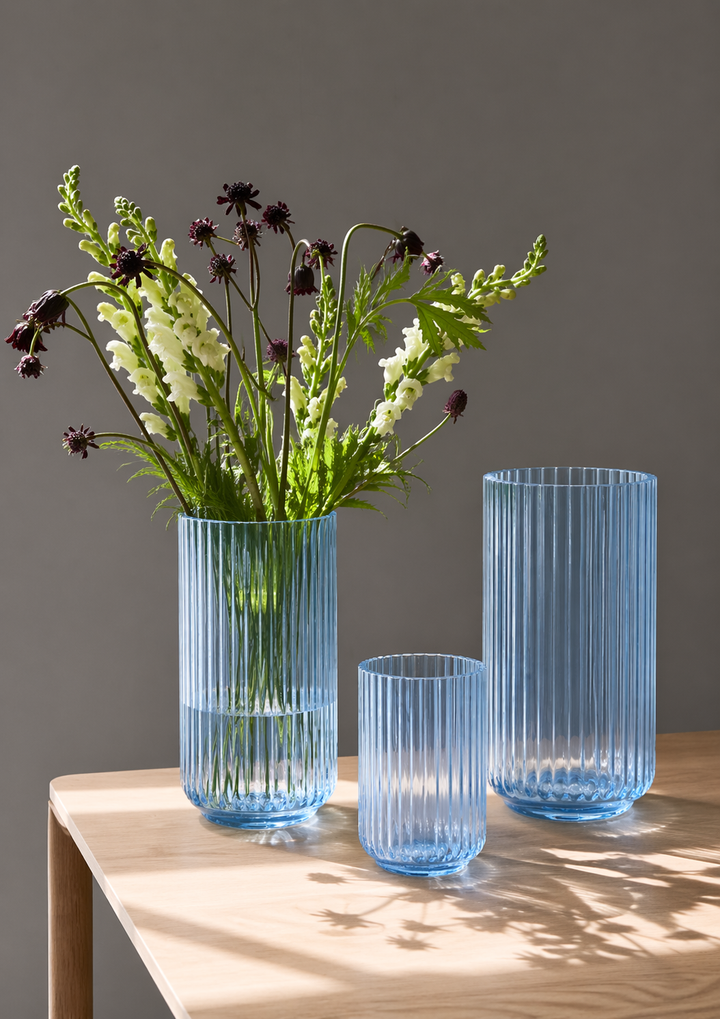 Lyngby - Vase 15 cm - Lyseblå glas