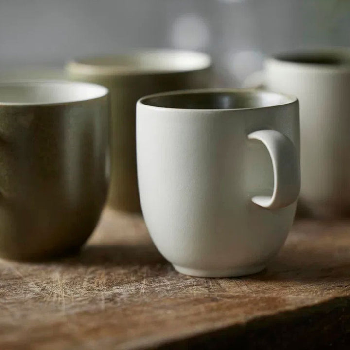 Studio Round - Krus North 33 cl Matte white/Matte moss