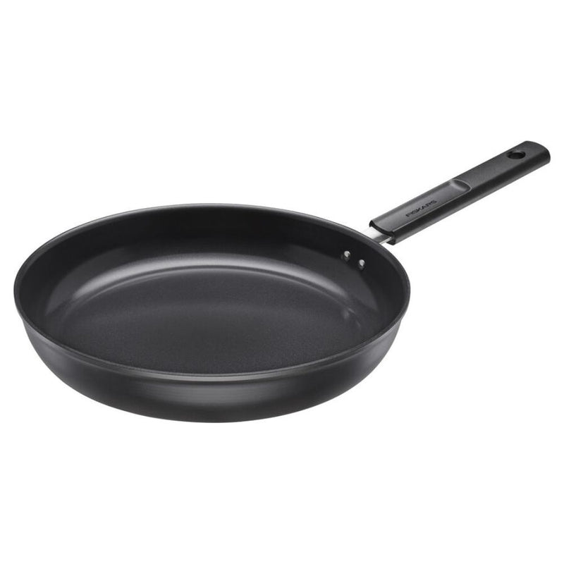 Fiskars - Stekpanna med hård yta 30 cm 