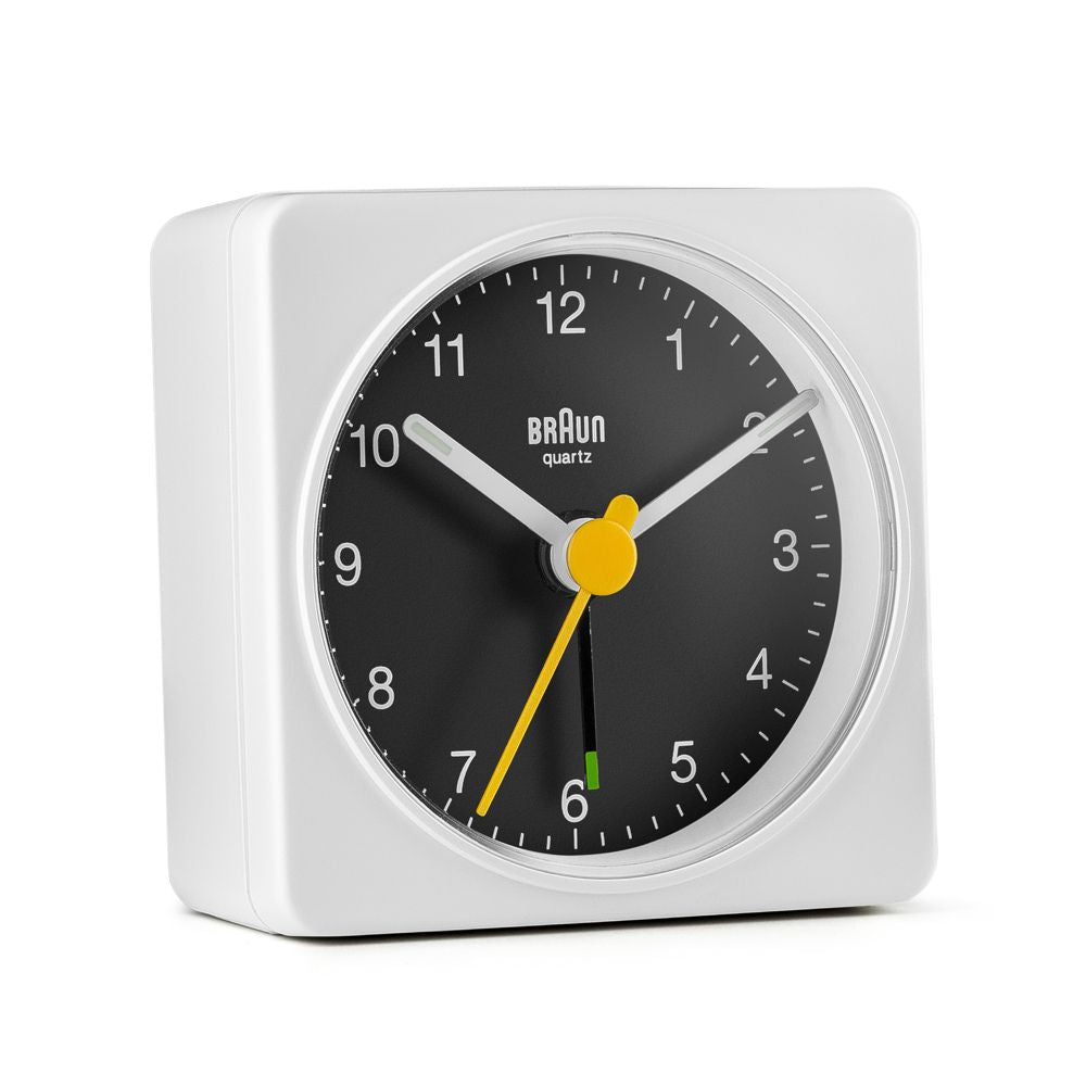 Braun - Classic vækkeur BC02WB quartz firkantet - Hvid