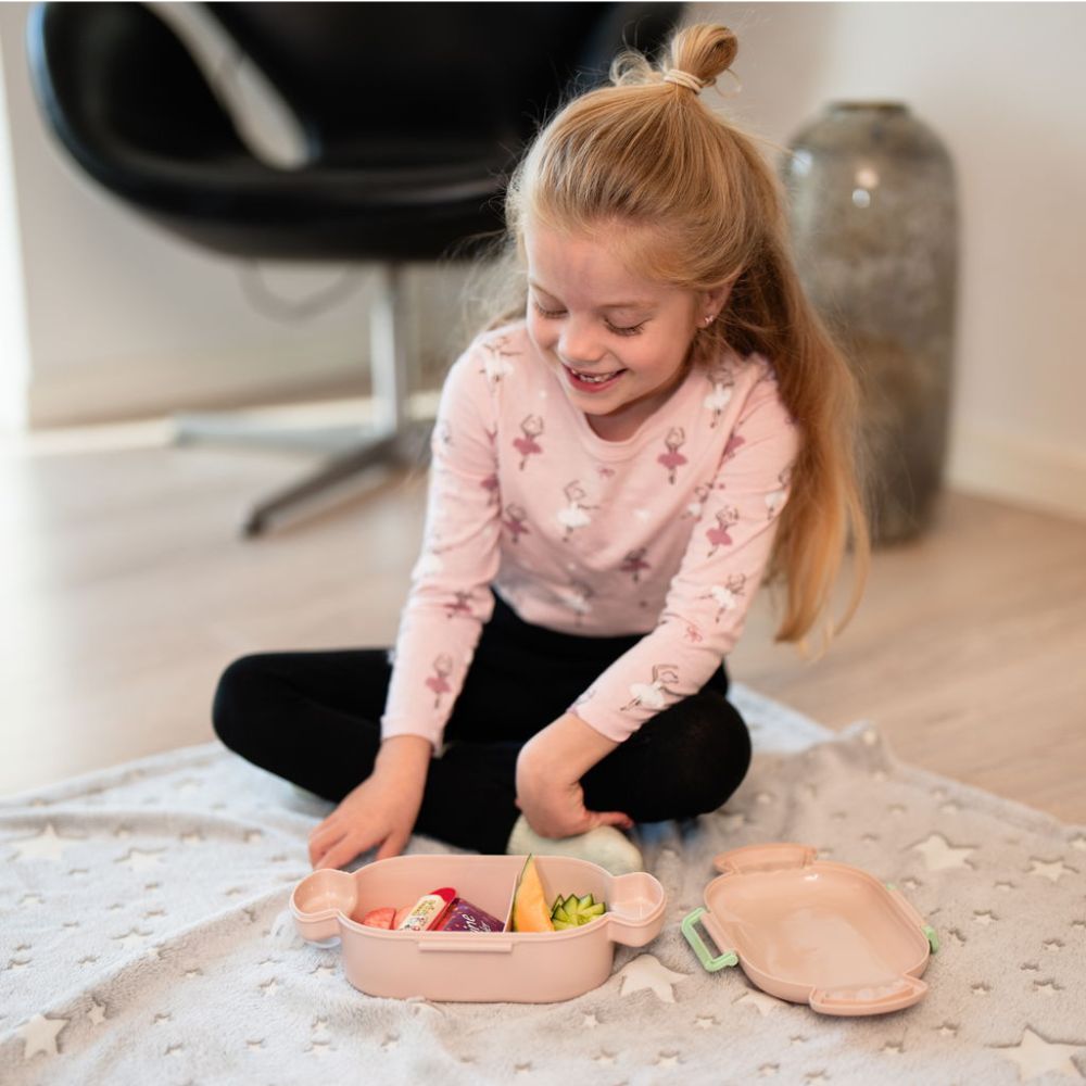 Madkasse - med rumopdeling og bestik - assorteret design