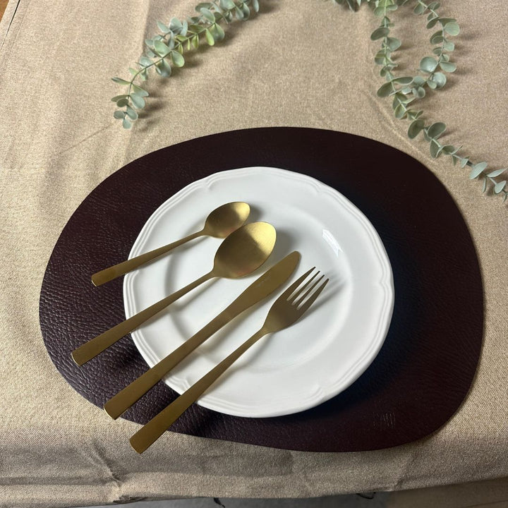 Marie Sohl - Bestickset 16 delar matt guld