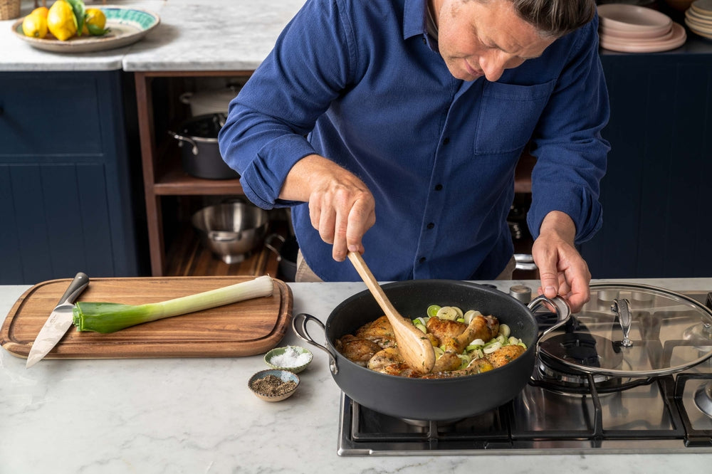 Tefal - Jamie Oliver Cooks Classic HA sautergryde med glaslåg 30 cm
