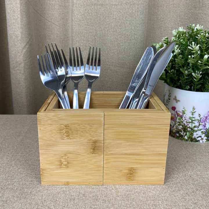 Bestikkasse justerbar -  i bambus - 18/27x10x12 cm
