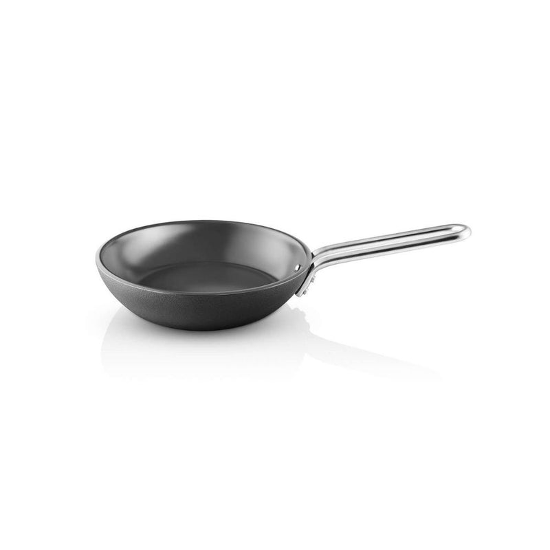Eva Trio - Prof Stegepande 20 cm Titanium