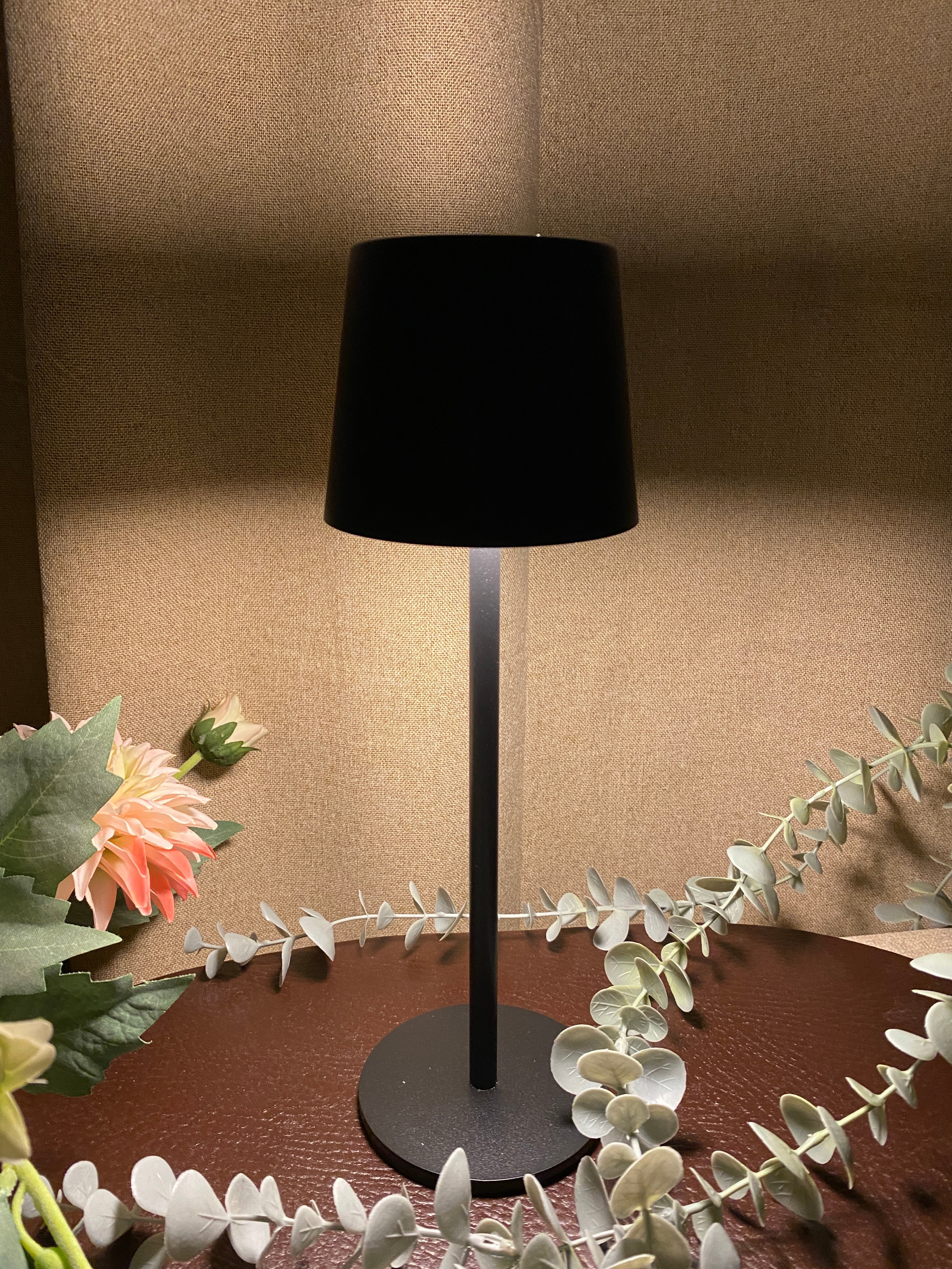 Bordlampe med touch i sort 27,5 cm
