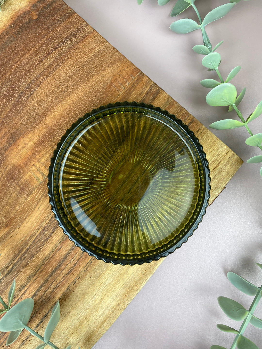 Glasfad til dekorationer Ø9,8 cm i farvet glas - assorteret