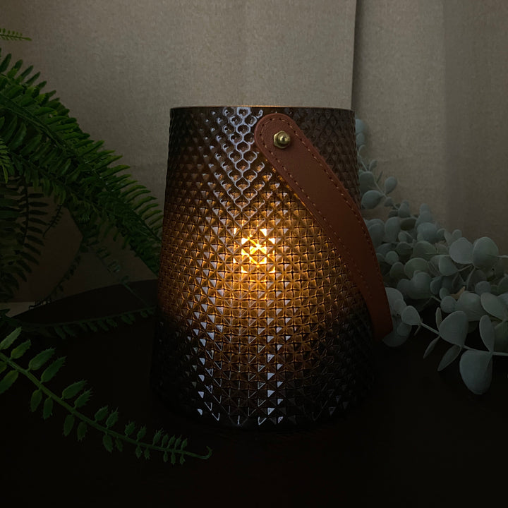 Lysestage med hank Ø13x15 cm - i grå