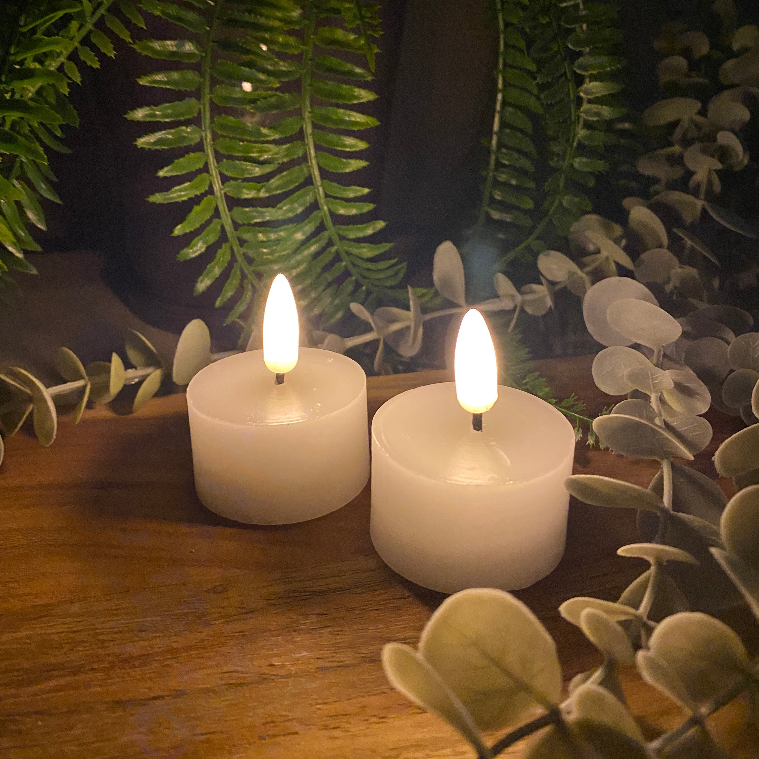 LED fyrfadslys 2 stk. med 3D flamme