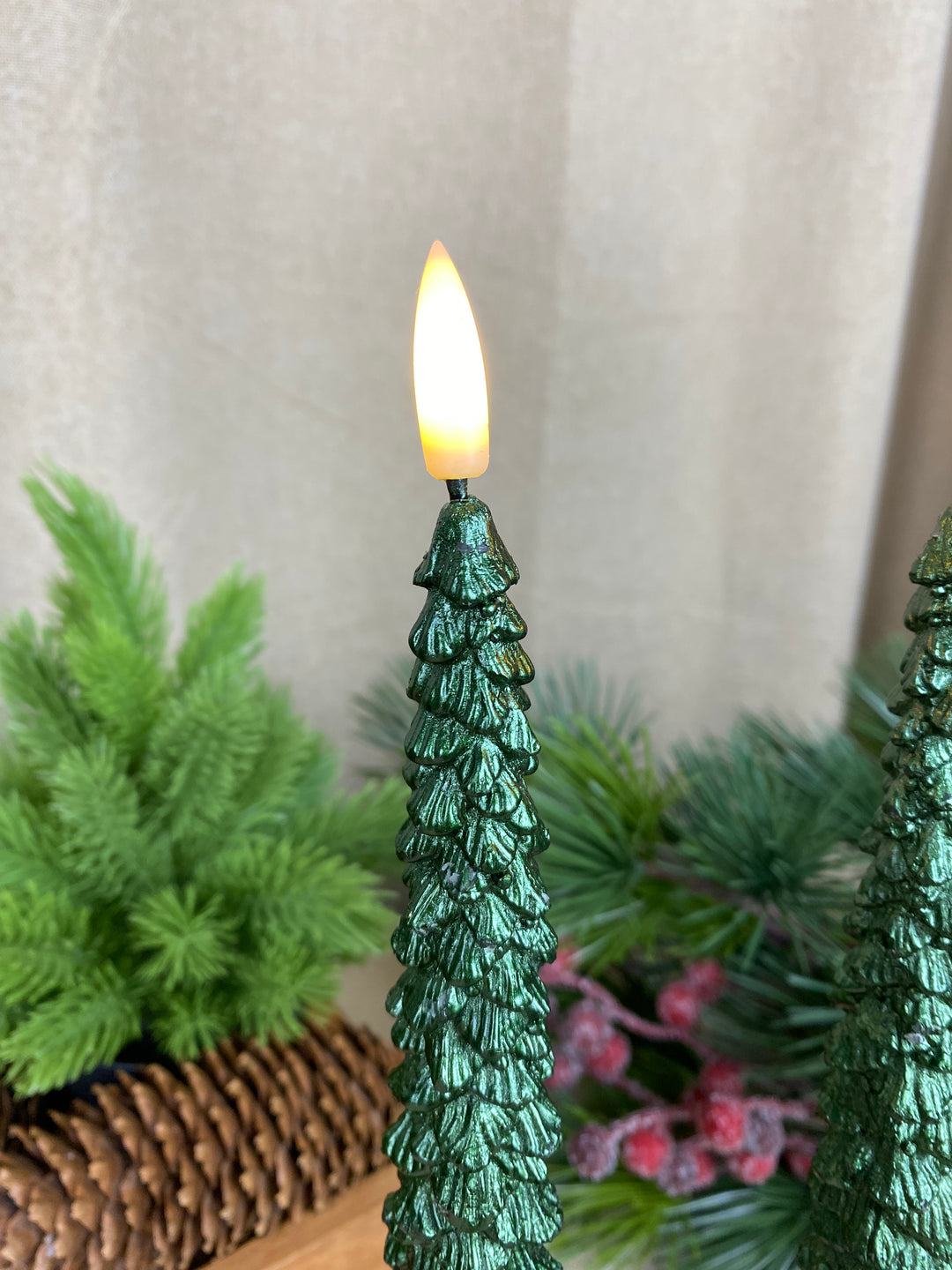 LED stagelys - juletræ 2 stk. 25 cm med fjernbetjening