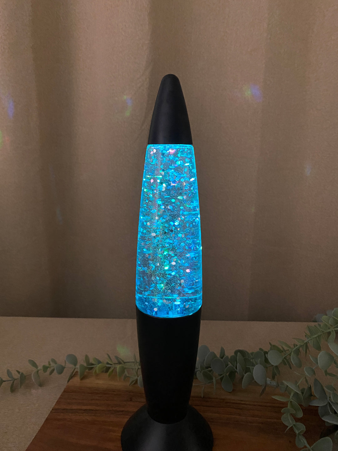 Glitterlampe i mat sort - 36 cm til batteri