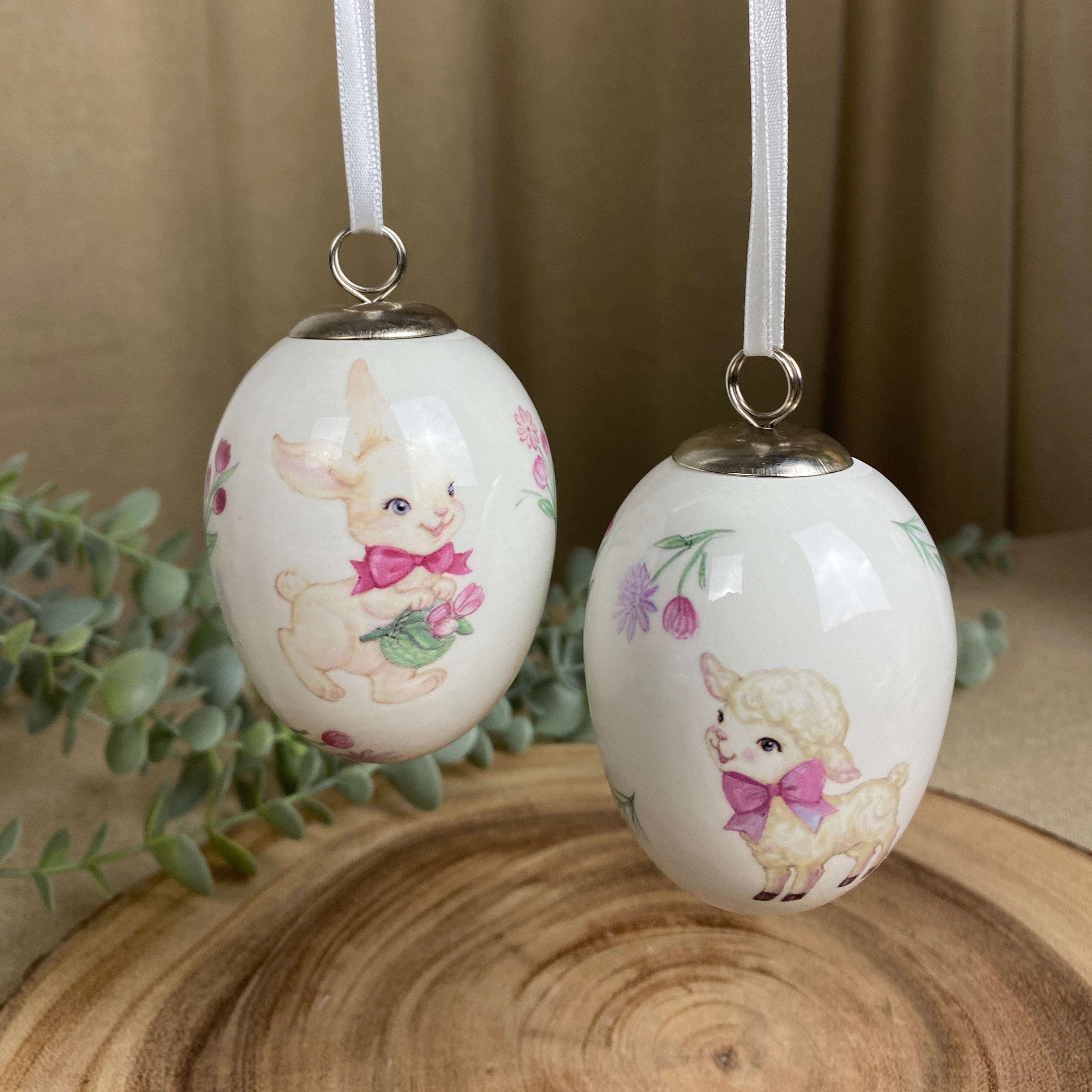 Dekorations æg til ophæng 1 stk. - ass. design lam/kanin