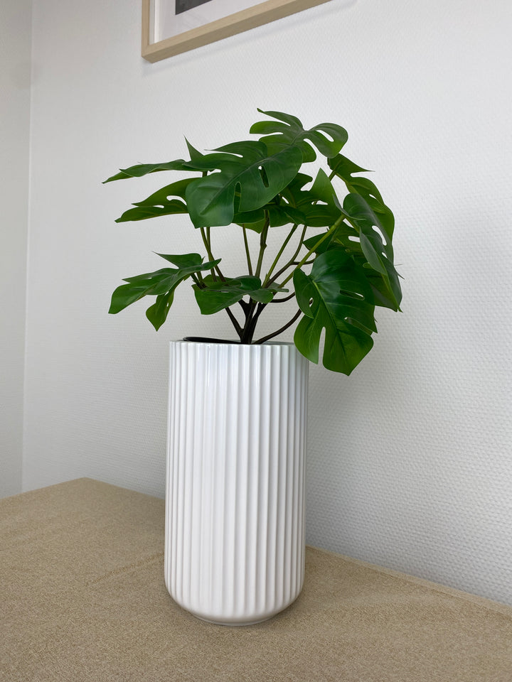 Lyngby - Vasen 25 cm hvid