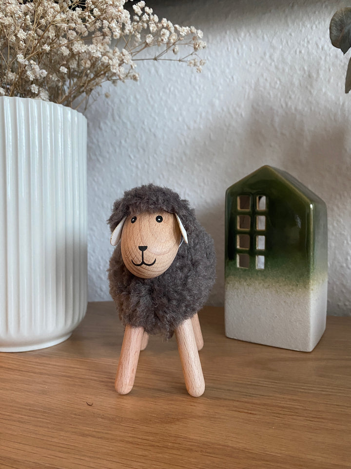 Får H14 cm træ/polyester 3 ass. brun/grå/natur