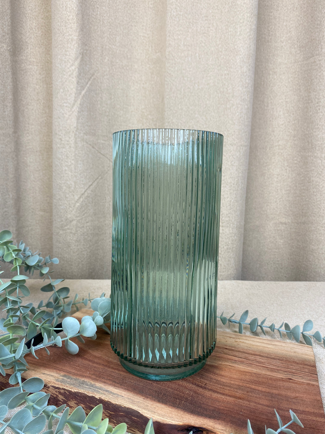 Flora vas - räfflat glas 12x25 cm - 3 ass. färger