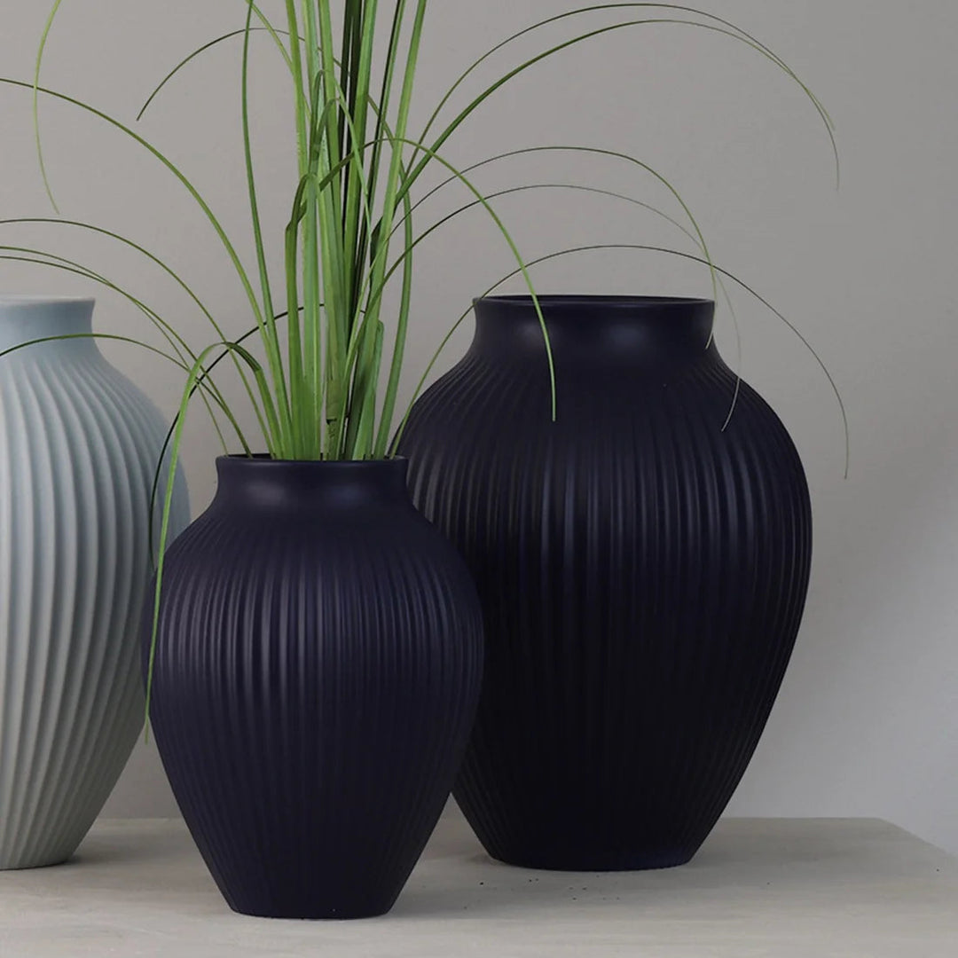 Knabstrup - Vase 20 cm  - ripple mat dark blue