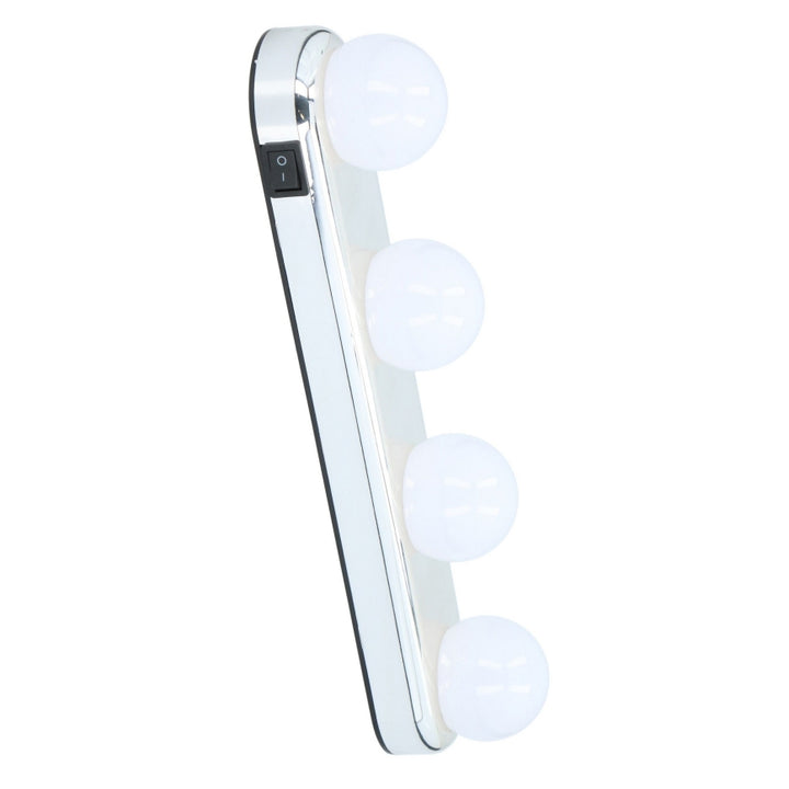 Grundig - Led lys med 4 pære - til batteri