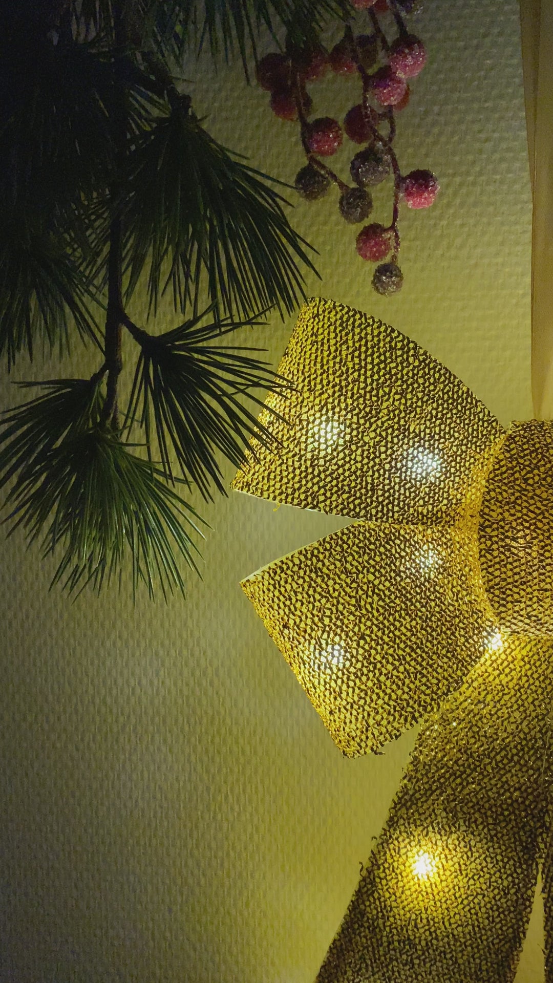 Sirius - Julius sløjfe med LED - guld 40 cm