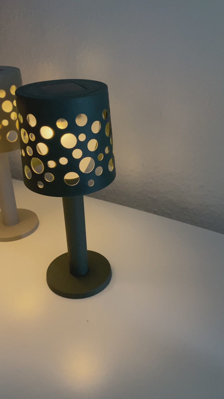 Solcellsdriven bordslampa 1 st. - blandade färger