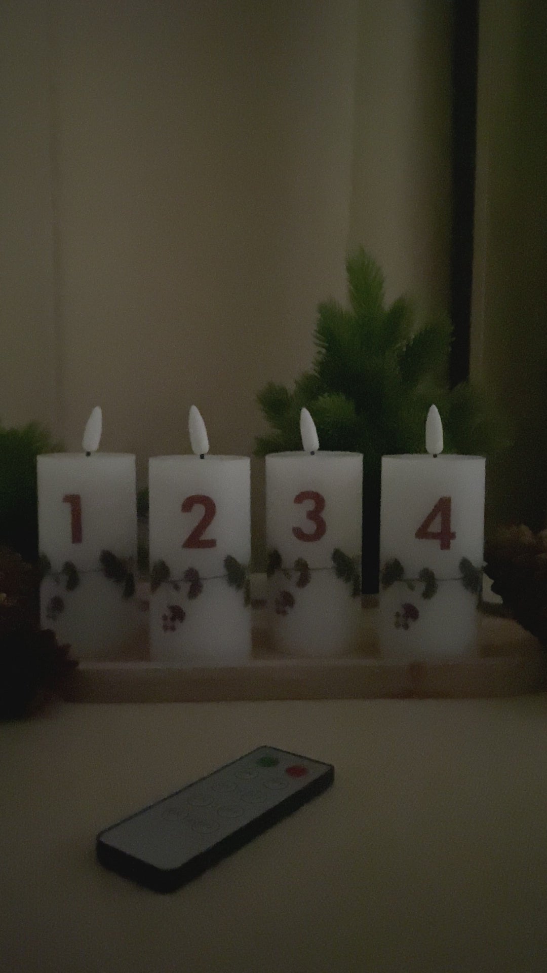 LED-adventsljus med julgirlang på - med fjärrkontroll 