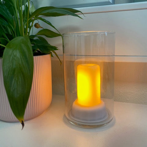 LED-Lampe mit Flammeneffekt, 7,6 x 9,5 cm 