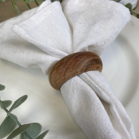 Servetter 4 st. - 35x35 cm 160 gram/m2 vita