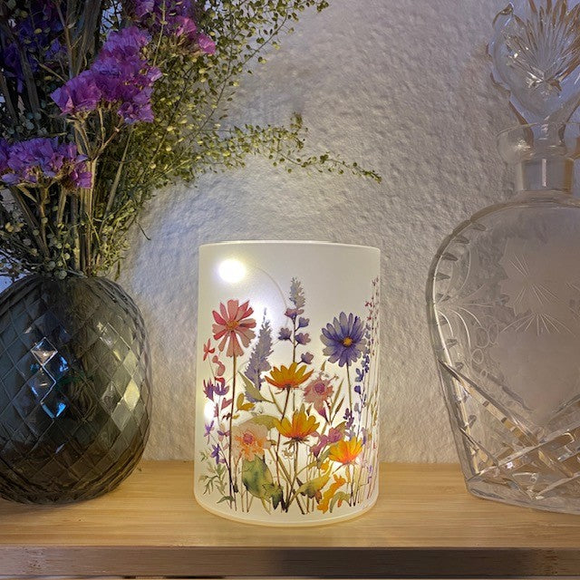 Zylinderglas mit 10 LED-Strängen – floral lila/rosa 