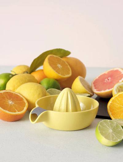 Stelton - JUICY - Citruspress gul