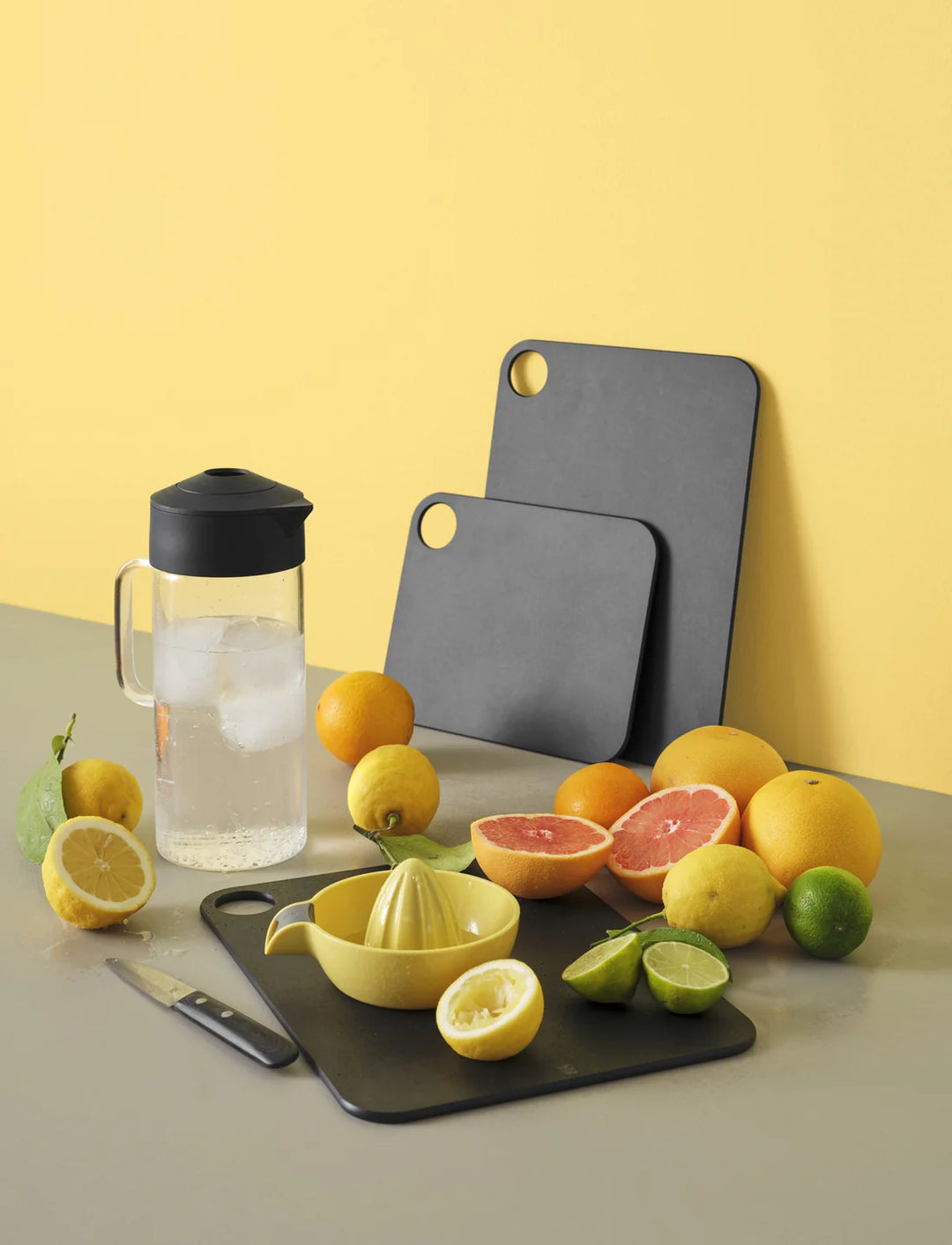 RIG-TIG - Cut-it skærebræt 23,5 cm sort