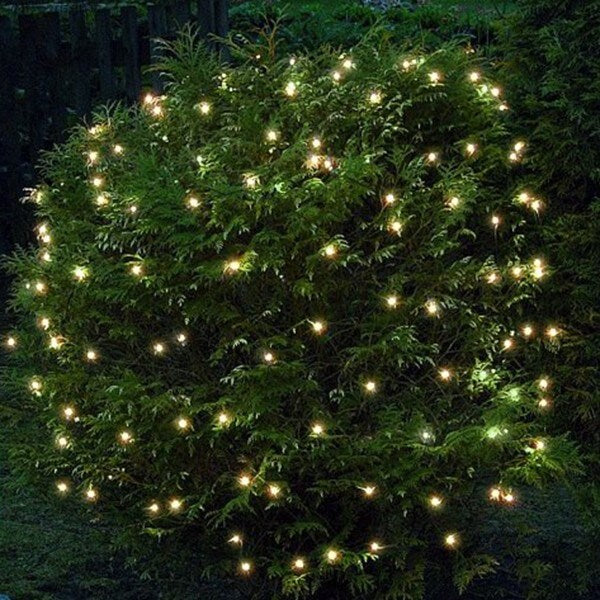 Conzept Christmas - Lichternetz 1,5 x 1,5 m, 240 warmweiße LEDs - mit Fernbedienung