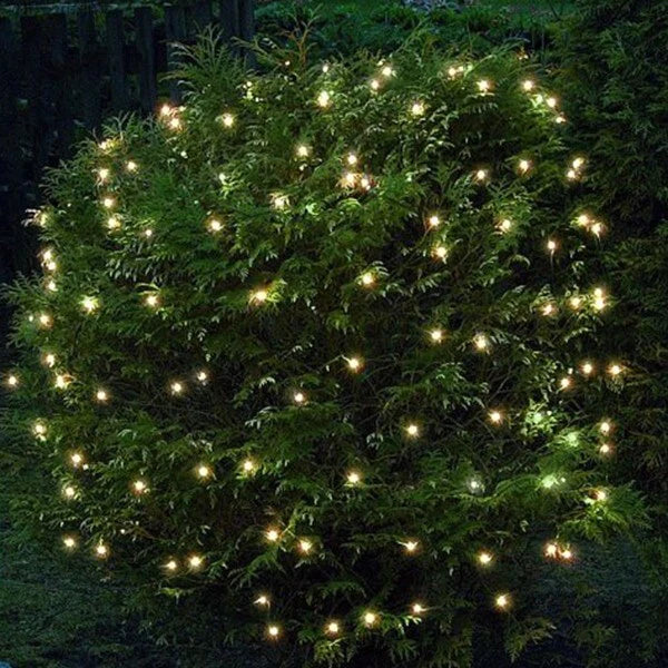 Conzept Christmas - Lichterkette 2x2 m 360 LED warmweiß - mit Fernbedienung