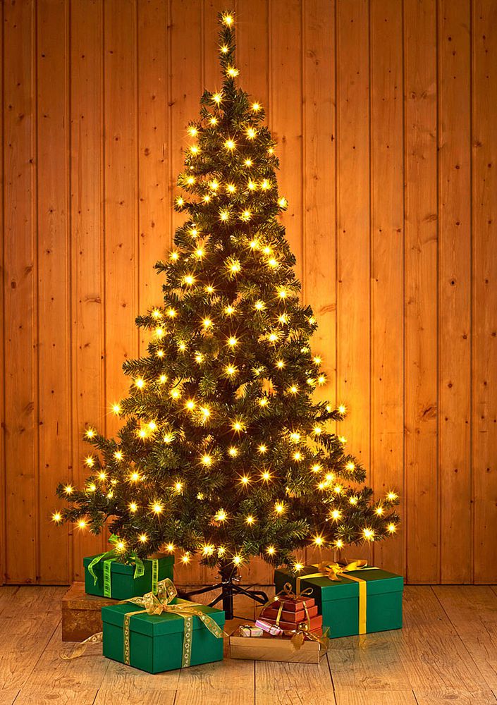 Conzept Weihnachtsbaumkette mit 330 warmweißen LEDs und Fernbedienung